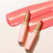 Oulac Moisture Shine Lipstick - 04-Deep Kiss (4 g)