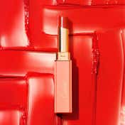 Oulac Moisture Shine Lipstick - 01-Femme Fatale (4 g)