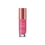 Lakme Born This Way Nails Combo