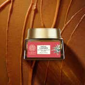 Forest Essentials Facial Cleanser Almond, Pistachio & Honey (30 g)