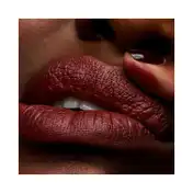 M.A.C Powder Kiss Lipstick - Devoted To Chili (3 g)