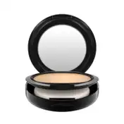 M.A.C Studio Fix Powder Plus Foundation - NC30 (15 g)