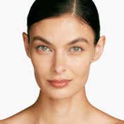Shiseido Synchro Skin Radiant Lifting Concealer - 202 (2.7 g)