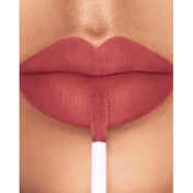 Dolce&Gabbana Everkiss Liquid Lip No Transfer Soft Matte Lipstick - 215 Passion (5 ml)