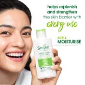 Simple Kit Hydrating Duo Combo, Refreshing Facial Wash (150ml) and Hydrating Light Moisturiser (125ml)