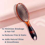 GUBB Oval Cushioned Hair Brush - Large (140 g)
