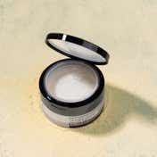 PAC Translucent Powder Controls Shine Prevents Flashbacks Lightweight - 11 (10 g)