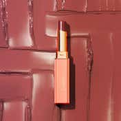 Oulac Moisture Shine Lipstick - 02-Grande Dame (4 g)