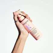 KERASTASE Gloss Absolu Anti-Frizz Heat Protecting Spray for Glossy Hair (190 ml)