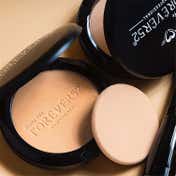 Daily Life Forever52 Two Way Cake Compact Powder - A010 Medium To Dark (12.5 g)
