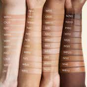 KIKO Milano Full Coverage 2-In-1 Foundation & Concealer - WR15 Warm Rose (25 ml)