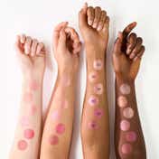 essence Soft Baked Blush - 20 Peach Please (4.5)