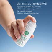 THE LOVE CO. 4% Aha Bha Underarm Roll On (40 ml)