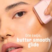 Lakme 9to5 Hya Beach Edit SPF Highlighter, Creamy Texture, Blends easily - Golden Getaway, (8.6 g)