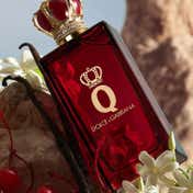 Q by Dolce&Gabbana Parfum (30 ml)