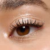 essence Mono Eyeshadow Glitter - 01 Frosted Shine (2 g)