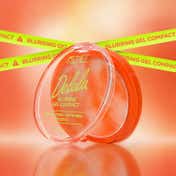 Enee Delulu Blurring Gel Compact with Matte Finish - Orange (5 g)