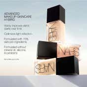 NARS Light Reflecting Foundation - Vallauris (30 ml)