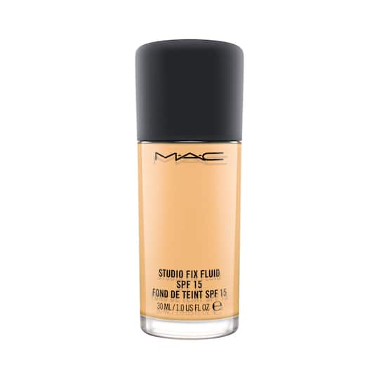 M.A.C Studio Fix Fluid Foundation SPF 15 - NC38 (30ml)