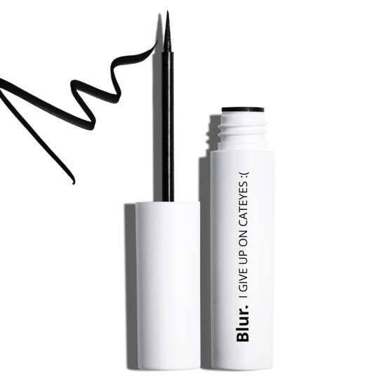 Blur India Give Up On Cat Eyes Matte Eyeliner - Black (5ml)