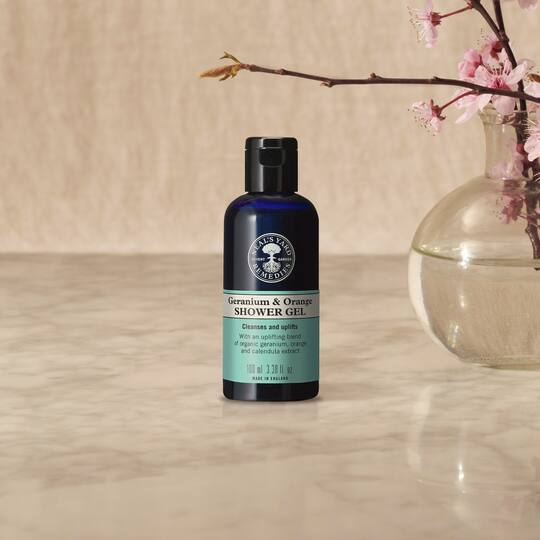 Neal's Yard Remedies Geranium & Orange Shower Gel (100ml)