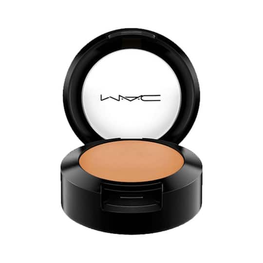 M.A.C Studio Finish SPF 35 Concealer - NC50 (7g)