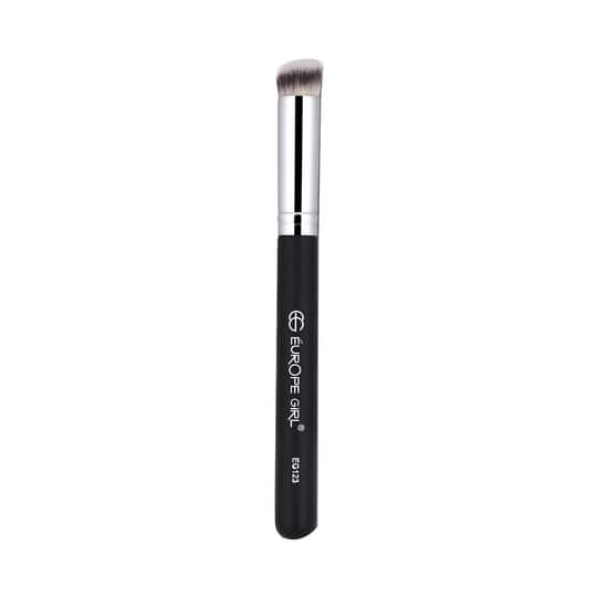 Europe Girl 123 Concealer Brush - Black & Silver