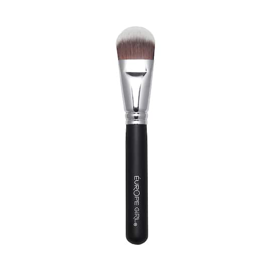 Europe Girl 64 Foundation Brush - Black & Silver