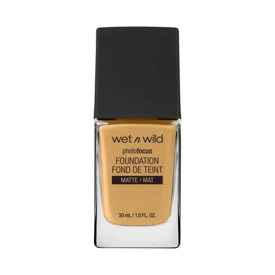 Wet n Wild Photo Focus Matte Foundation - Classic Beige (30 ml)