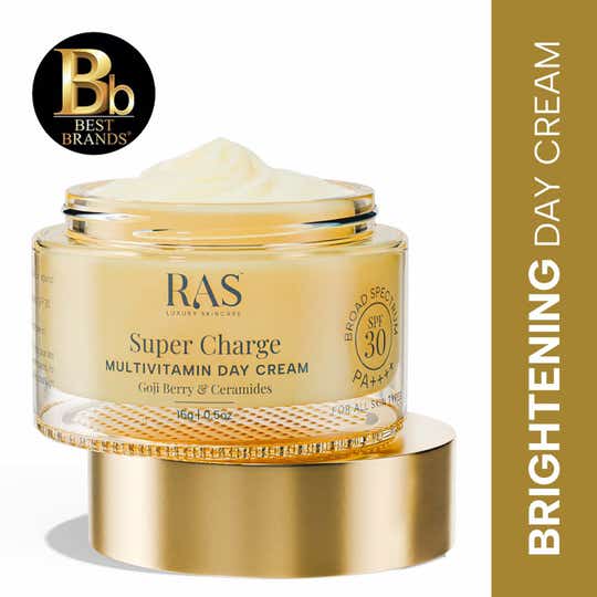 RAS Luxury Oils Super Charge Multivitamin Day Cream with SPF 30 PA++++ (15 g)