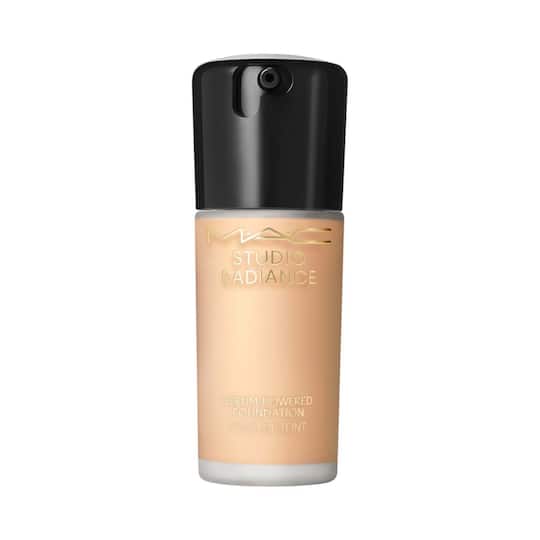 M.A.C Studio Radiance Serum Powered Foundation - NC18 (30 ml)