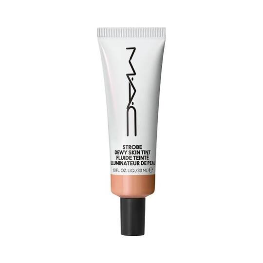 M.A.C Strobe Dewy Skin Tint -Medium 3 (30 ml)