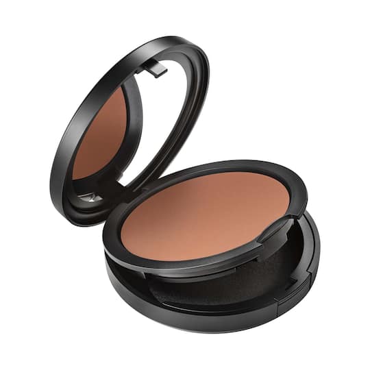 M.A.C Studio Fix Powder Plus Foundation - NW33 (12 g)