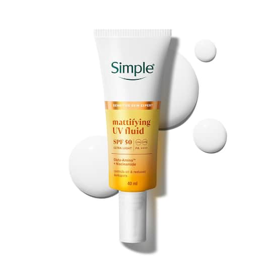Simple Mattifying UV Fluid SPF50 PA++++ with Niacinamide Sunscreen for oily & sensitive skin (40 ml)
