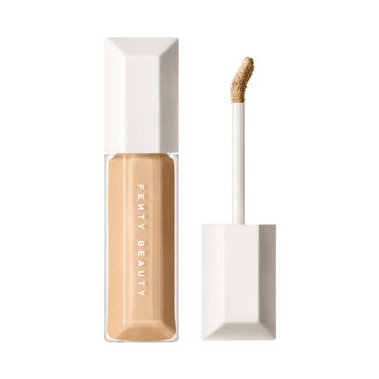 FENTY BEAUTY We're Even Hydrating Concealer - 235W (9 ml)