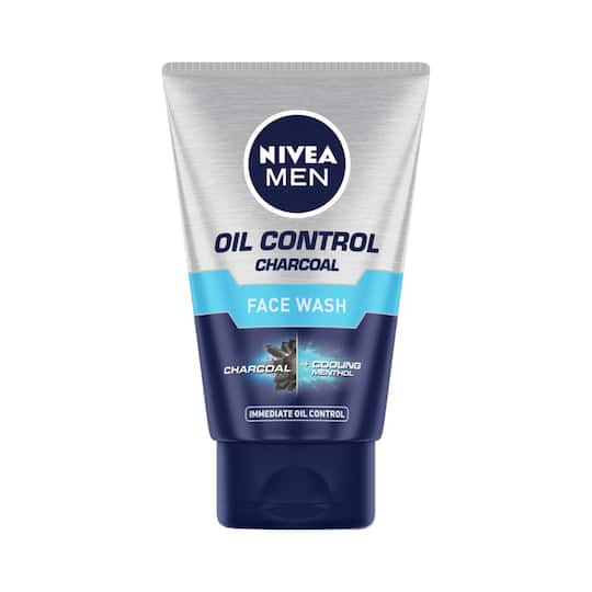 Nivea Men Oil Control Charcoal Facewash (100g)