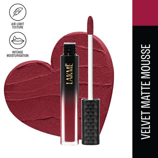 Lakme Extraordin-Airy Lip Mousse Liquid Lipstick - Love Me Red (4.6g)