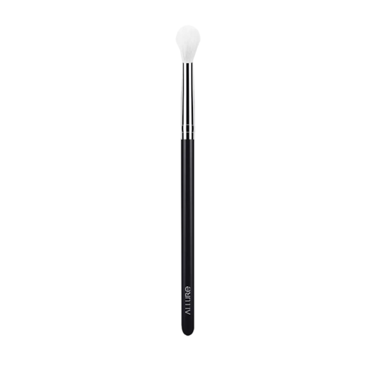 Allure Blending Brush : 224 - (1Pc)