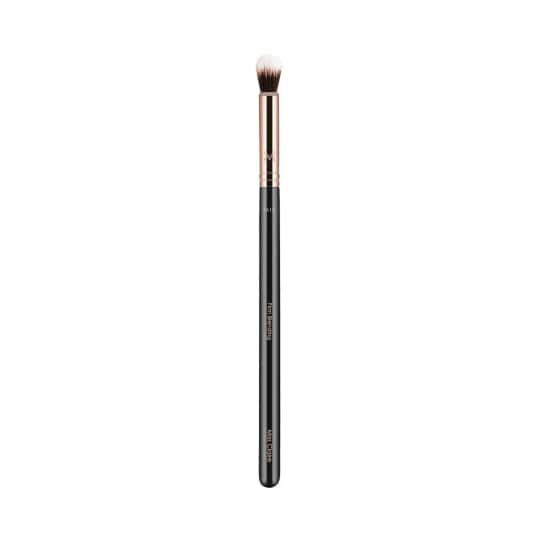 Miss Claire M15 Firm Blending Brush - Rose Gold