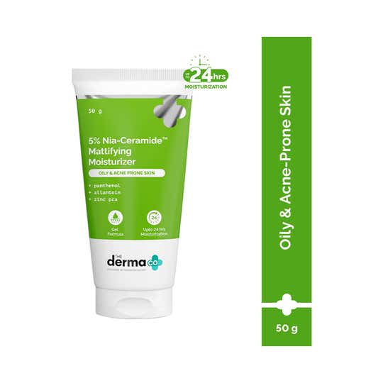 The Derma Co 5% Nia-Ceramide Mattifying Moisturizer (50 g)