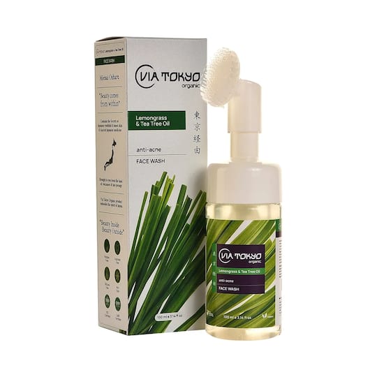 Via Tokyo Organic Lemongrass & Tea Tree Oil Foaming Face Wash With Brush (100ml)