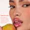 ICONIC LONDON Lip Oil - She’s A Peach (6 ml)