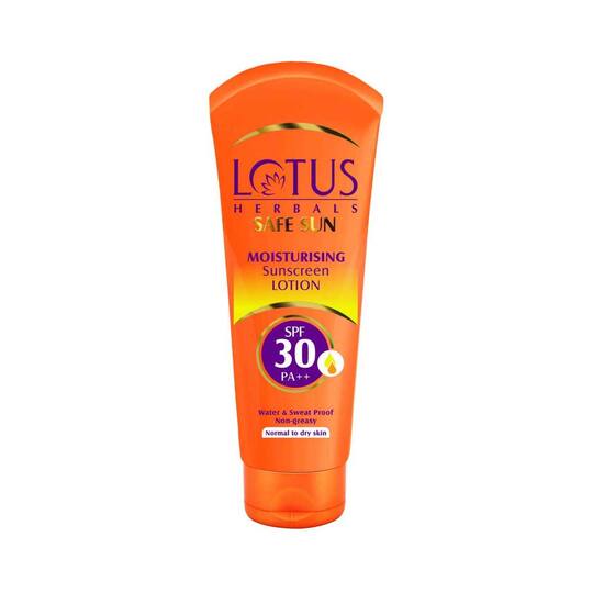 Lotus Herbals Safe Sun Moisturising Sunscreen Lotion SPF 30 Pa++ - (100g)
